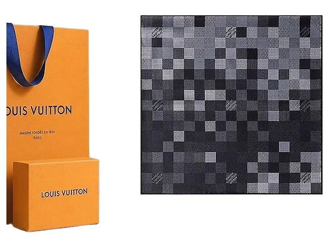 Louis Vuitton Damier Pocket Square Black
