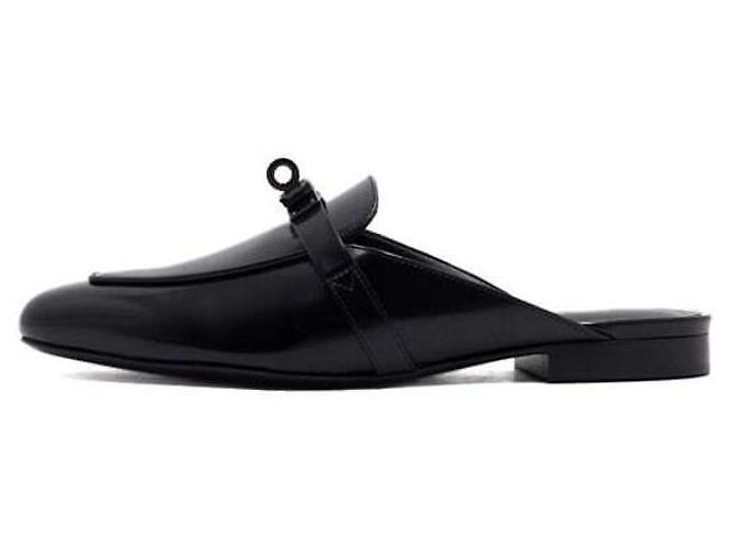 Hermès Mules da donna OZ Oz in pelle di capra nera Nero