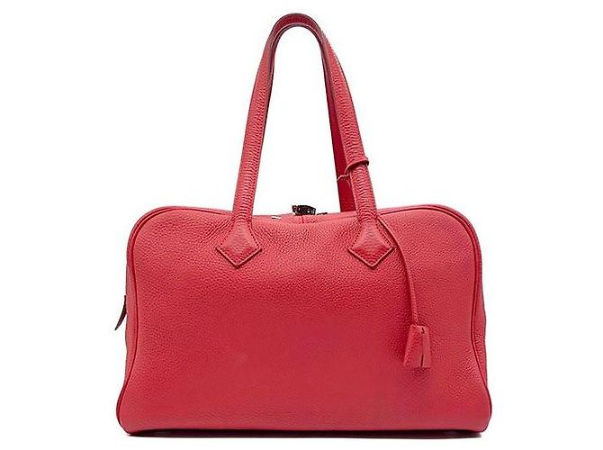 Hermès Victoria Red