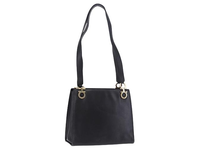 Borsa a tracolla Salvatore Ferragamo Gancini in pelle nera e oro Auth 196817 Nero D'oro