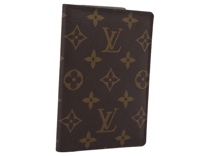 LOUIS VUITTON Monogram Couverture passport Passport Case M64502 LV Auth 194320 Monogramm