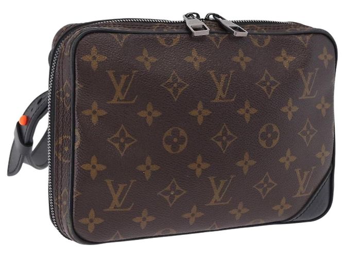 LOUIS VUITTON Monogram Solar Ray Utility Front Bag M44468 LV Auth 195330A Monogramme