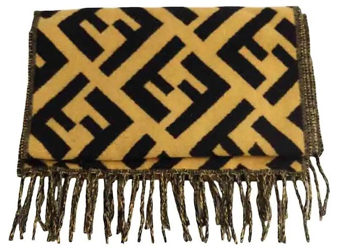 Fendi Lenço amarelo
