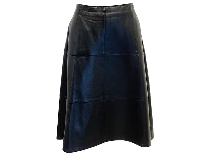 Falda línea A de cuero negro Chanel