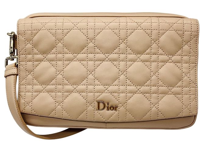 Bolsa Camera com aba em couro Cannage bege Christian Dior