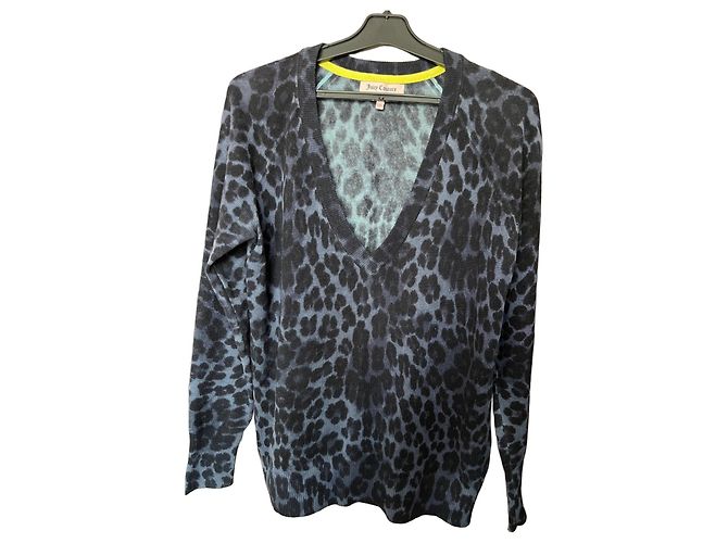 Pull à col en V en laine imprimé léopard Juicy Couture Noir Bleu 