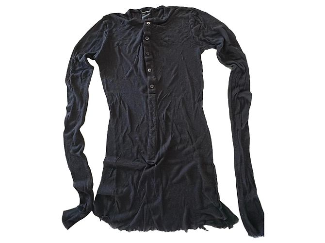 Ann Demeulemeester T-shirt nera a maniche lunghe con bottoni Nero