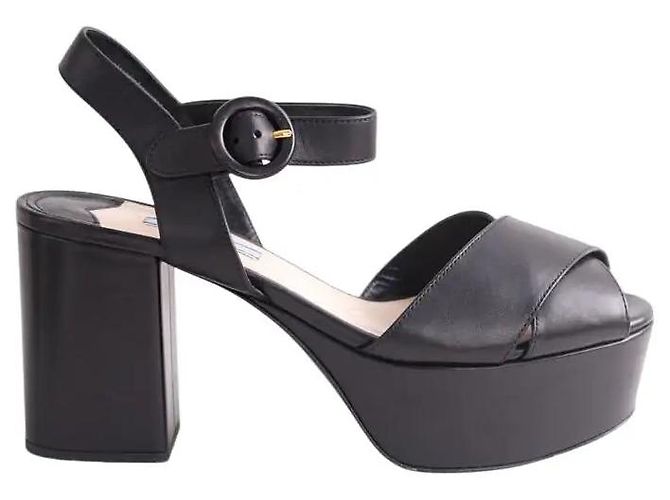 Tacchi Prada in pelle nera Nero 