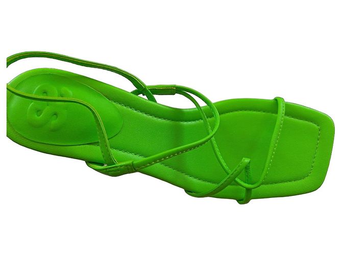 Sandro green leather strap sandals with block heel