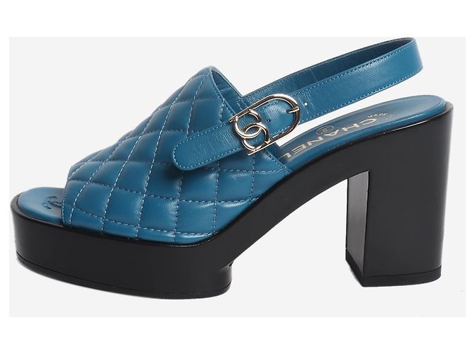 Chanel Mules de plataforma em couro acolchoado azul - size EU 38.5