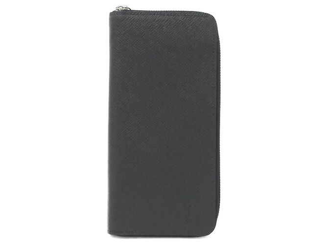 Louis Vuitton Taiga Zippy Wallet Black