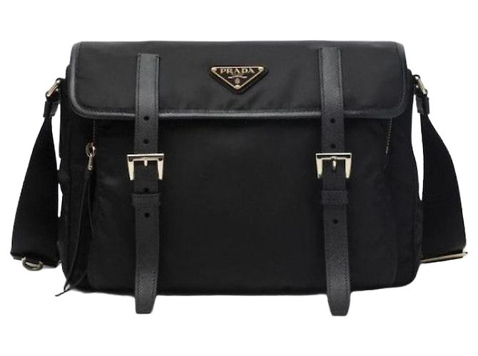 Prada Borsa a tracolla in Re-nylon Nero