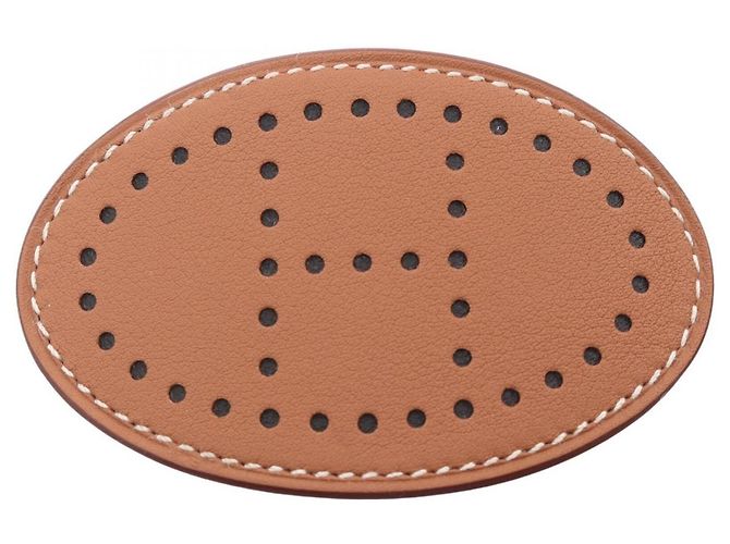Hermès Fermi Hermes Evelyne PM Gold Accessorio per capelli Marrone 