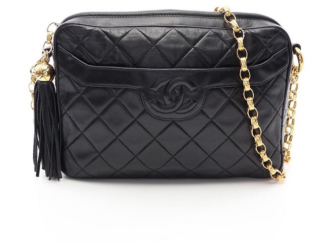 Borsa a tracolla Chanel Matelassé con frange e catena Nero