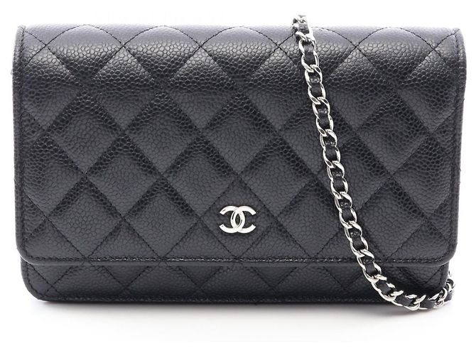 Bolsa de Ombro Chanel Matelassé Preto