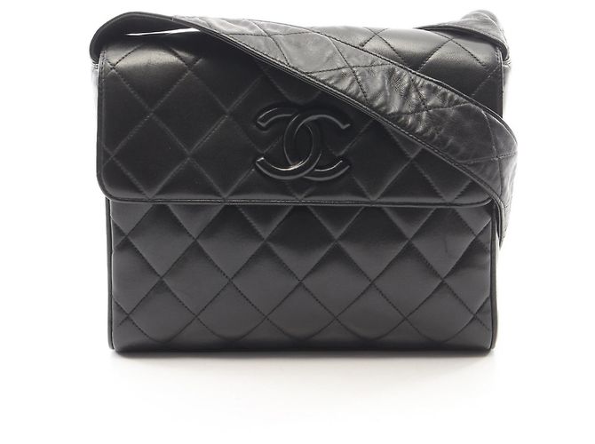 Borsa a tracolla Chanel Matelassé Nero