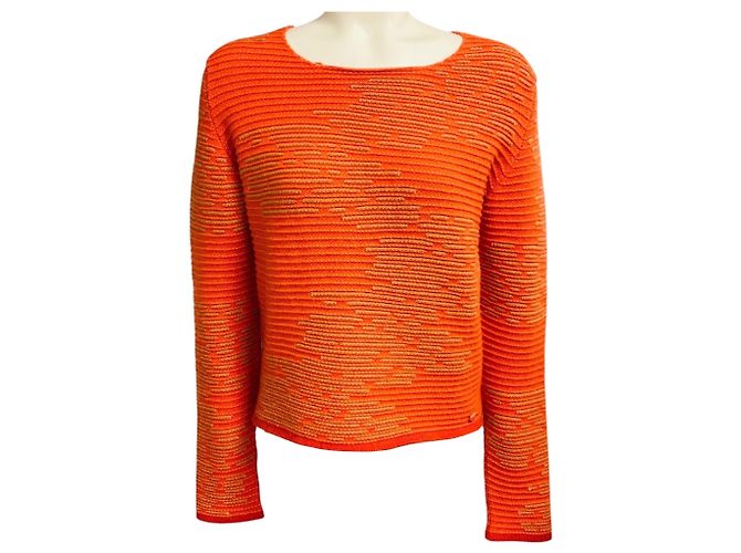 Chanel RARE Orange / Tan Rippstrick-Kaschmirpullover mit CC-Logo-Plakette