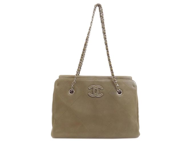 Sac cabas Chanel en cuir kaki
