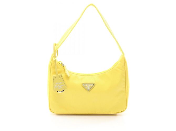 Saffiano Borsa Prada Re-Edition 2000 Re-Nylon Giallo