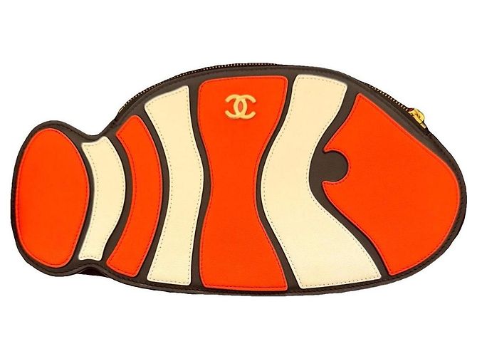 Pochette Chanel Coco Beach 26 Clownfish in pelle Nero Bianco Arancione