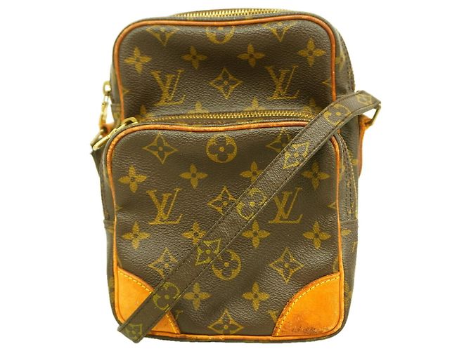 Sac à épaule Louis Vuitton Monogram Amazon Marron