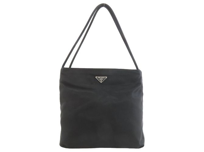 Bolso tote Prada de nylon negro