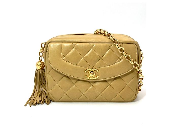 Borsa a tracolla Chanel Matelassé Diana con nappa e catena Nero Beige D'oro