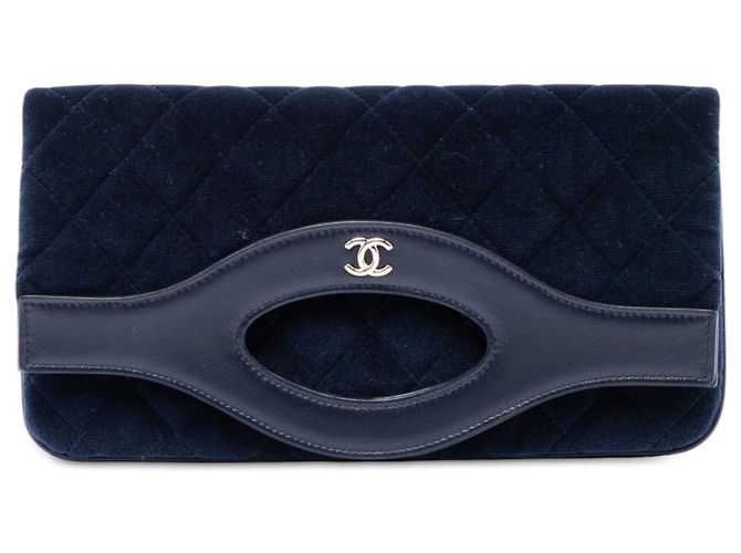 Chanel Blue Small Quilted Velvet 31 Clutch Blau Marineblau