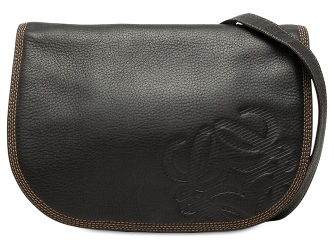 Bolsa Tiracolo com Aba Anagram em Couro Preto LOEWE
