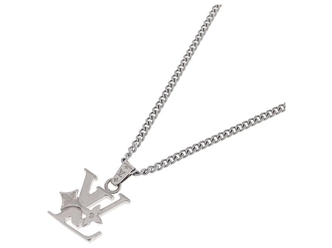 Colar com Pendente Louis Vuitton Monogram Row Prata