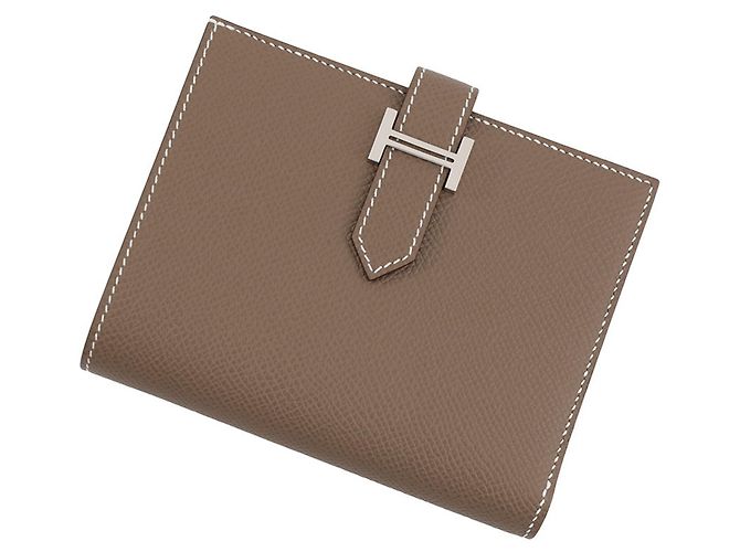 Hermès Cartera bi-fold Hermes Bearn Compact Gris pardo