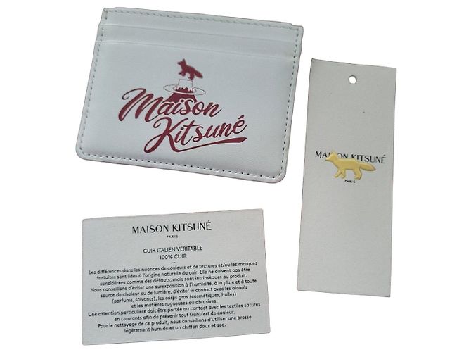 Autre Marque Maison Kitsuné Tarjetero de cuero blanco