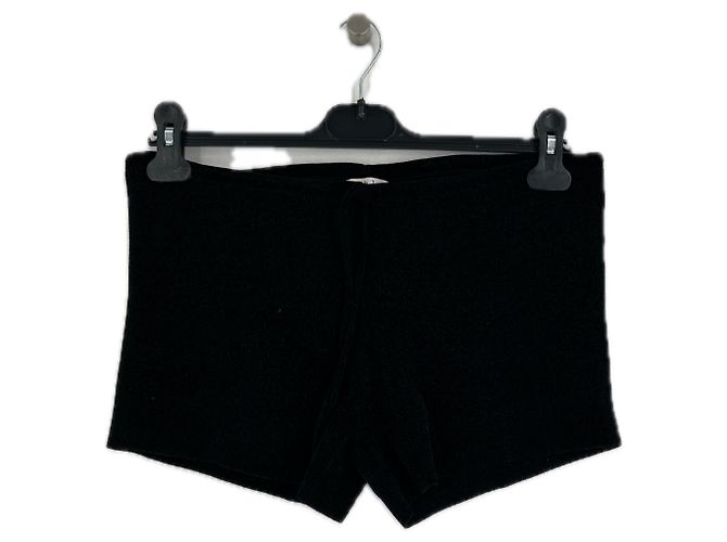 Autre Marque Schwarze Samtshorts