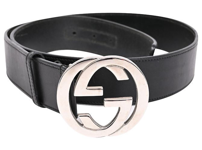 Gucci Silver-Tone Interlocking G Logo in Black Leather