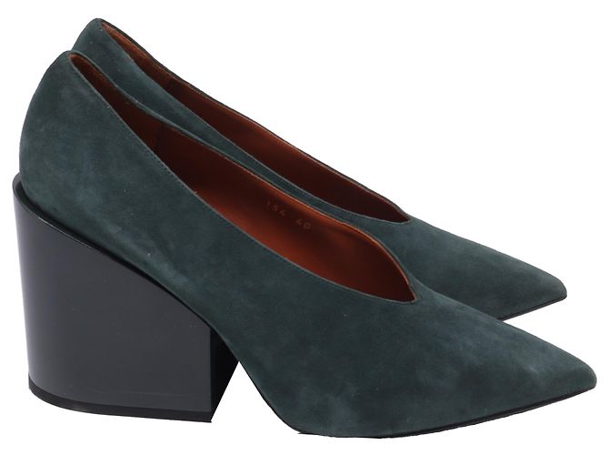 Escarpins à bout pointu Alvara Acne Studios en daim Olive Vert Vert olive