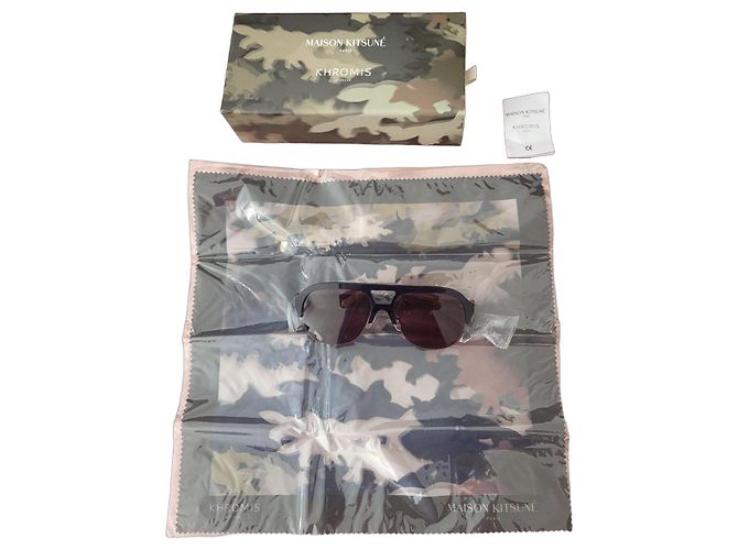 Autre Marque Maison Kitsuné x Khromis Occhiali da sole Nero