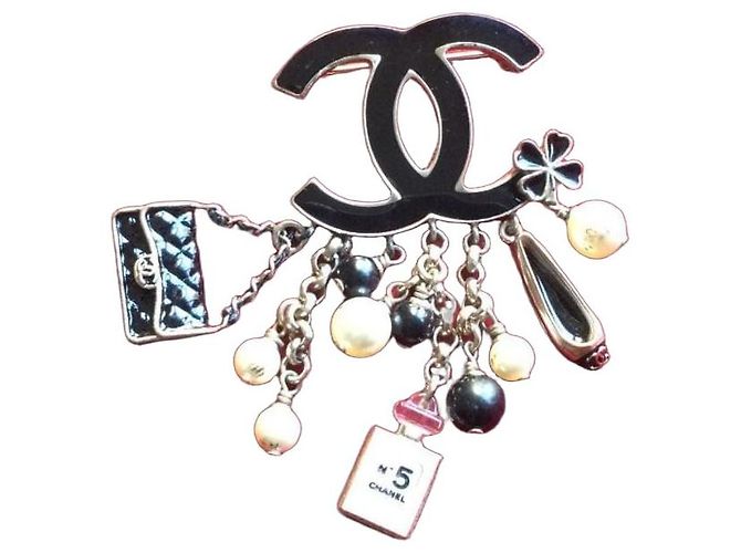 Spilla Chanel Camelia e Flacone di Profumo N°5 Nero Bianco Gold hardware 