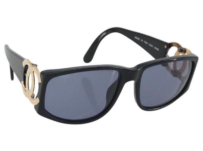 Occhiali da sole CHANEL Plastica Nero Tono Oro CC Auth bs36459