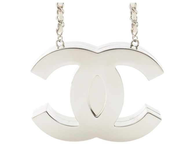 Collana Specchio Chanel CC in Ottone e Pelle d'Agnello Argentata Argento