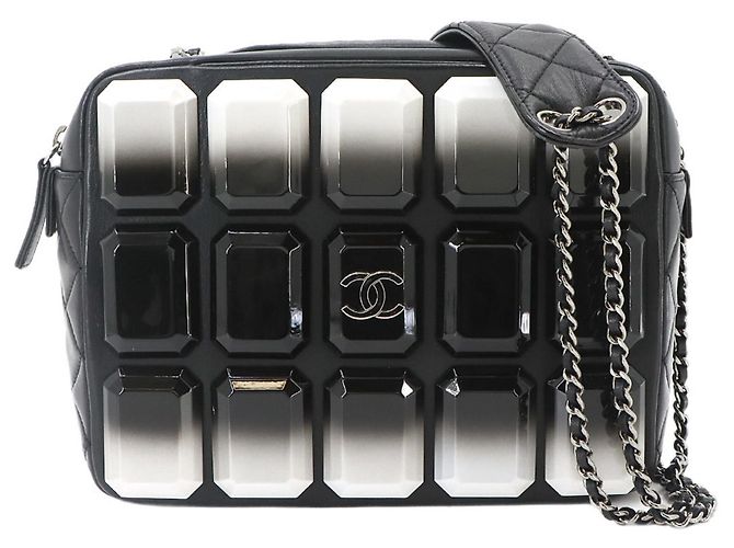 Borsa Camera Chanel Matelassé Nero Bianco