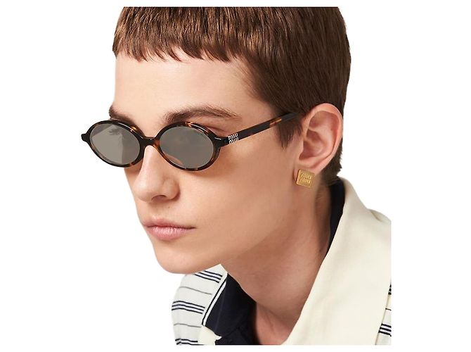 Miu Miu Sunglasses VAU Mirrored Leopard Round Acetate Orange