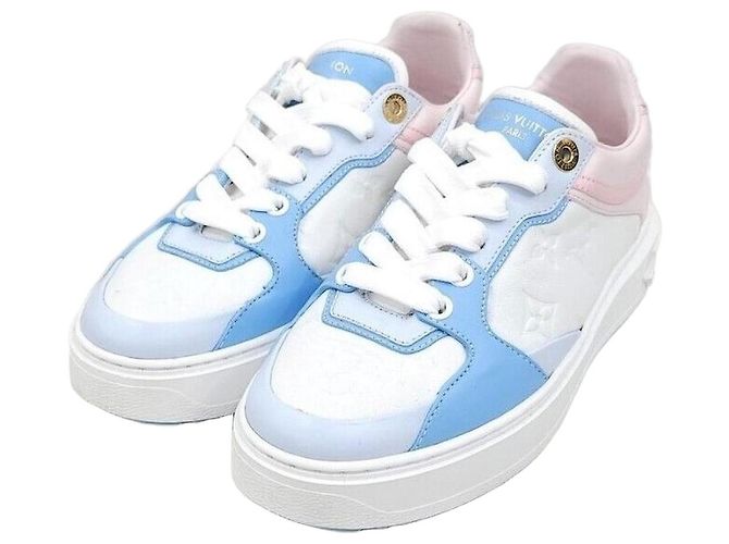 Louis Vuitton Monogram Multi Timeout Sneaker Silber 
