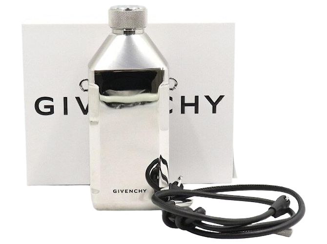 Givenchy Garrafa de alumínio