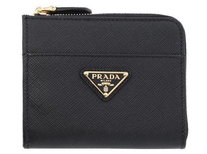 Prada Kleines Portemonnaie mit Reißverschluss aus Saffiano-Leder Schwarz
