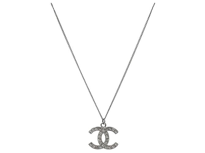 Chanel Colar Cubic CC Silver Prata