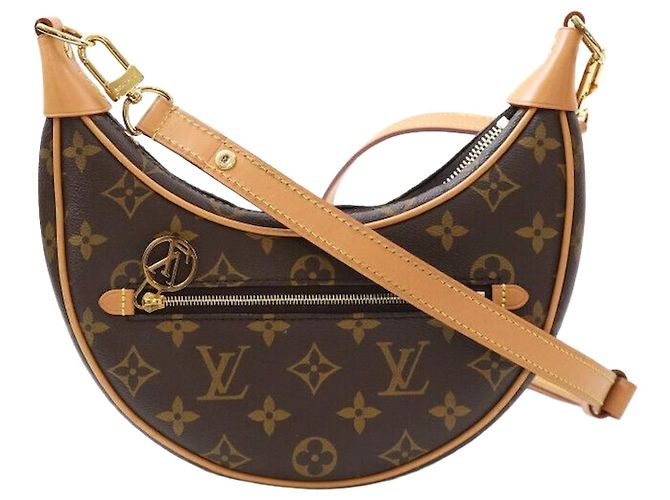 Louis Vuitton Loop Monogram Marrom