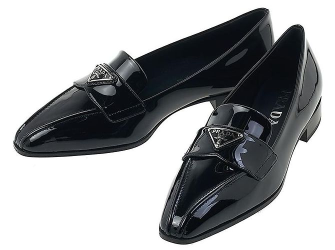 Prada Mocasines de cuero charol para mujer Negro