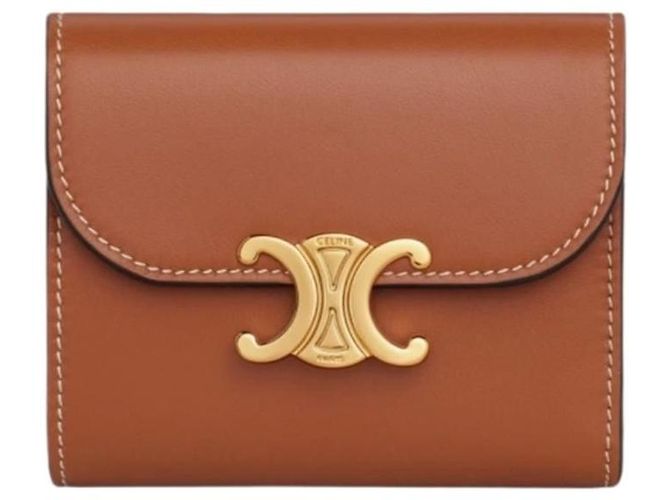 Céline Smooth Lambskin Flap Wallet Brown