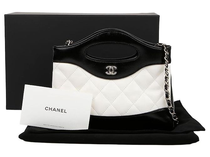 Chanel Sac à épaule shopping Blanc