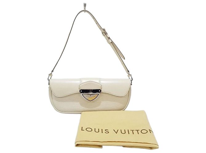 Louis Vuitton Epi Montaigne PM Blanc